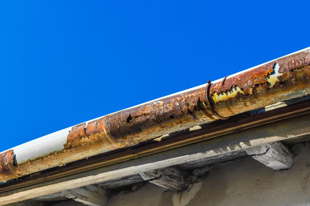 old gutter | Vanhook Roofing and Exteriors