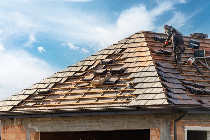 Signs Your Roof Is Nearing Replacement in Denton, TX Best Roofing And Exterior Services In Wylie, TX | Vanhook Roofing And Exteriors
